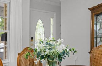 Imperial Porch Haven Cozy Fire Pit Fenced Yard - Foto 33