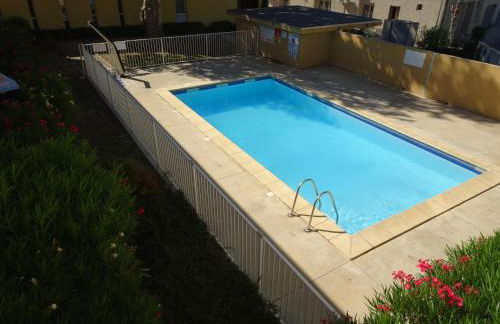 Les Manades - Foto 1