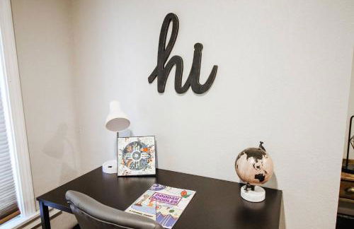 Fenced Yard and Patio W Grill plus Game Room - Foto 19