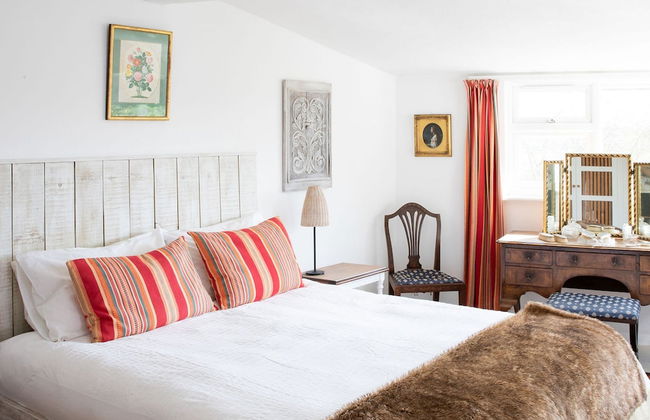 Pretty Cottage Near City Sea - Foto 2