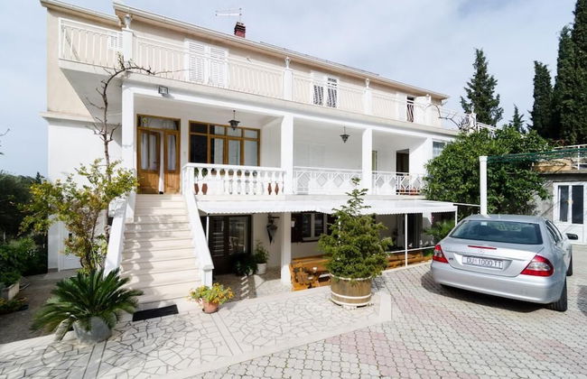 Apartments Villa Nikol - Foto 1