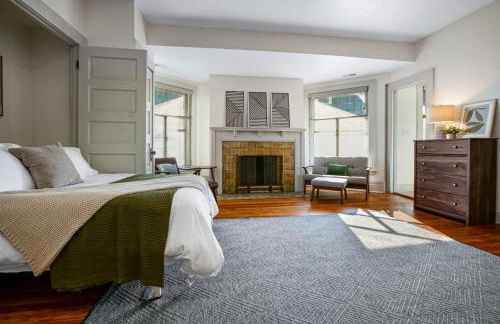 Cozy Victorian Studio Steps from Cleveland Clinic - Foto 13