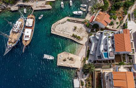 Suartini Apartmani Račišće - Photo 7