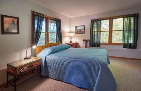 Rustic Cabin Rental with Waterfront Views on Lake Sylvia near St. Cloud, Minnesota - Foto 23