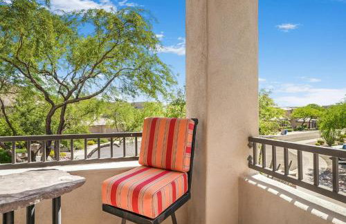 Spacious 3BR Villa w Mountain Views, 2 Patios & Private Garage Near Scottsdale - Foto 15