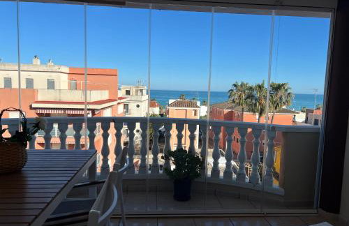 Apto. con wifi, piscina, vistas al mar y parking. - Photo 1