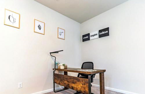 Special Deal! Raleigh Luxe Family Retreat, 15 Min to Downtown, Kids Gear, Fast WiFi for WFH, EV & Pet Friendly - Foto 19