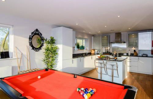 Garden Villa CW70 HOT TUB Lakeside Spa - Foto 4