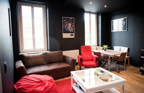 Qualys Cinema-Parking & View Square - Foto 1