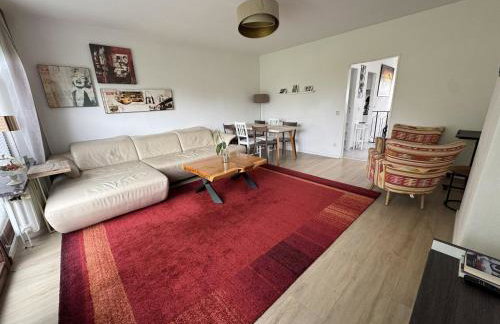 Exclusive Maisonette 90qm Parkplatz Balkon Citynah - Photo 1