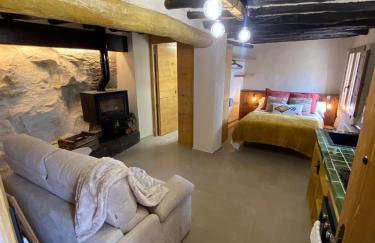Precioso loft rural con estufa de leña panorámica - Photo 11