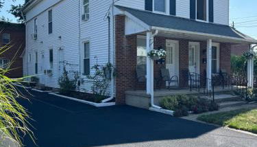 Downtown Willoughby Historic District Gem 3 - Foto 4