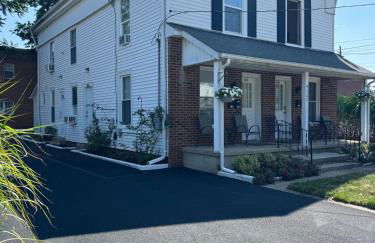 Downtown Willoughby Historic District Gem 3 - Foto 4