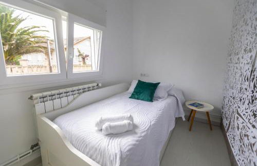 Villa Las Catedrales - Frente a la playa - Amplio jardín - Piscina - Foto 28