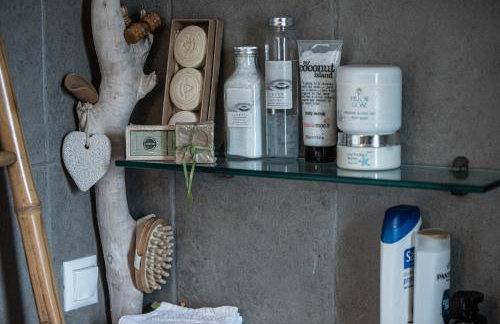 ILOI’s Villa in peaceful Village w. Private Beach - Photo 19