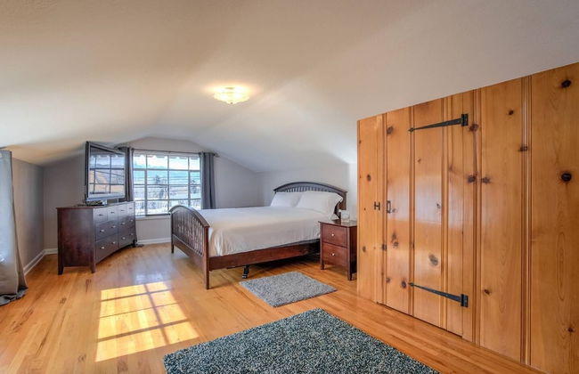 4 Bedroom Mountain View with Firepit & Ping Pong - Foto 6