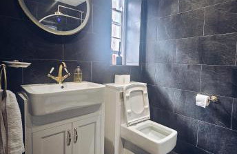 The Old Court House & Jail - Photo 28