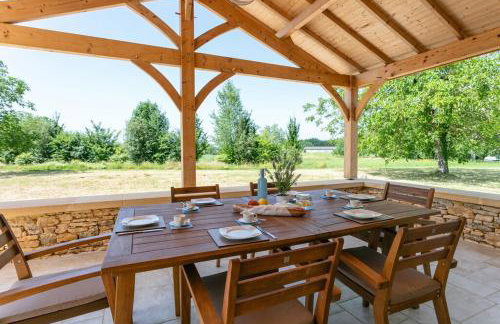 Luxury 3 Bed Home with Heated Swimming Pool Air Con and Boules Pitch - Foto 9