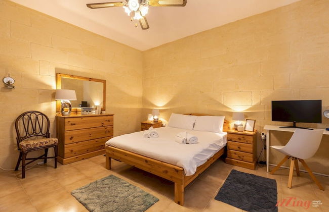 Pet Friendly Penthouse Rooftop Jacuzzi With Views - Foto 21