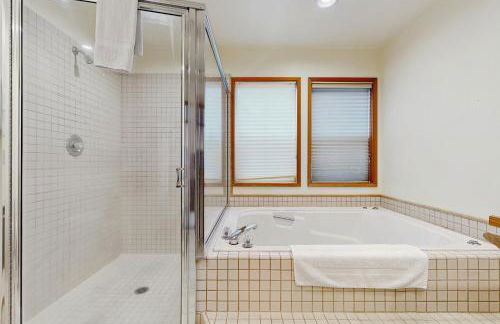 Cliffside Serenity - Foto 15