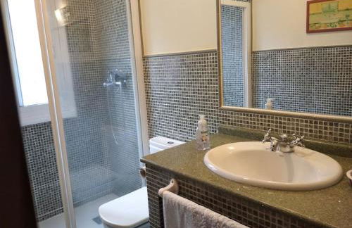 Casita con terreno a 10 minutos del centro de Vigo - Foto 5