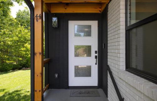 Mid-century Modern Impeccable Remodel with Hot Tub - Foto 19