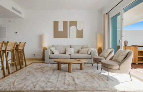 Luxury family apartment with breathtaking views - Photo 4