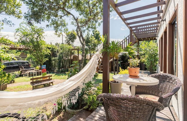 Refúgio Na Praia Guarda Do Embaú - SC - Foto 28