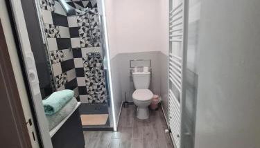 Maison accueillante à Clermont-Créans, 70m² avec jardin - Foto 5