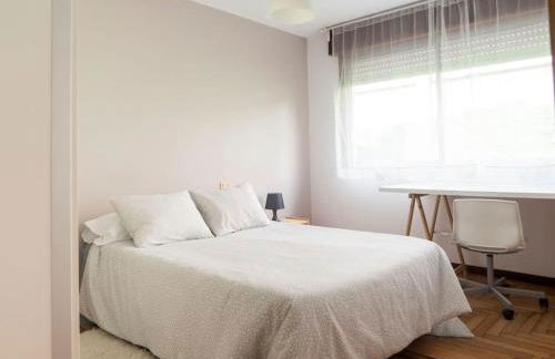 Piso luminoso en el centro de Vigo para 8 personas - Foto 6