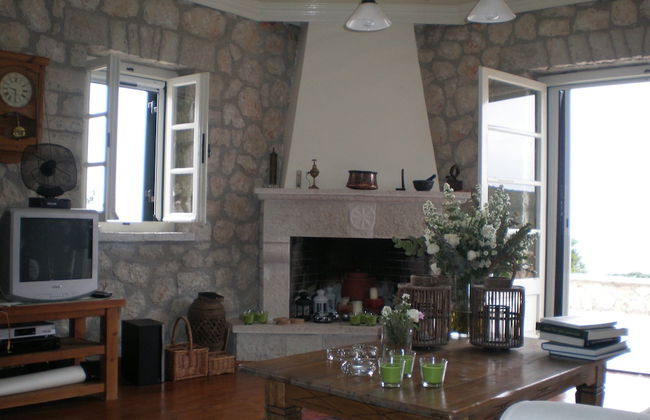 Spacious Villa in Vasiliki with Swimming Pool & Hot Tub - Foto 13