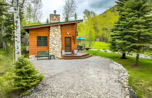 Hike, Fish and Bike Mc Leod Home with Fire Pit - Foto 23