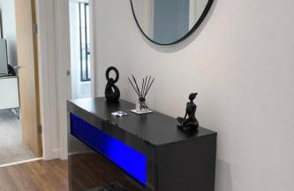 Stylish 2-Bed Apartment by Manchester City Cente - Photo 31