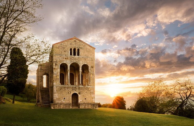 Private 1 day tour from Oviedo to Leon 2026 - Photo 3