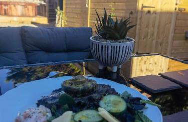 Brynglas Cottage with Hot Tub, Anglesey. - Foto 35