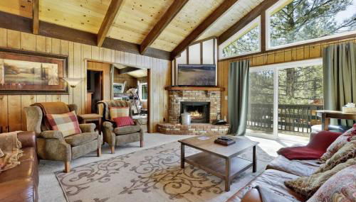 Rustic Retreat Big Bear~Central Fox Farm Chalet~ - Foto 2