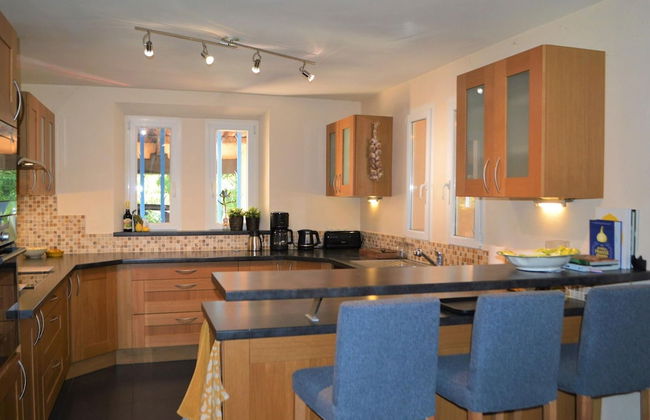 Cosy Holiday Home With Pool in Callian - Photo 10