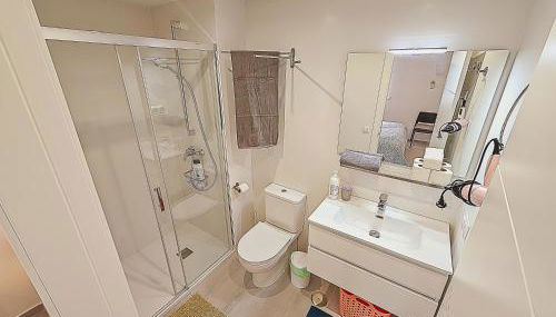 Oceanfront Duplex with a Rooftop Pool and Terrace - Foto 4, towels, Shower