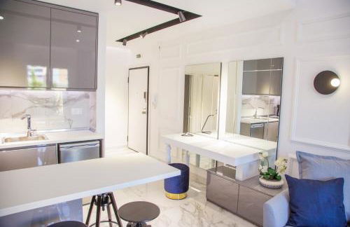 Veria Luxury Suite - Photo 14