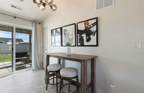 Modern Comfort Caldwell 3b2b Home Sleeps 8! - Foto 18