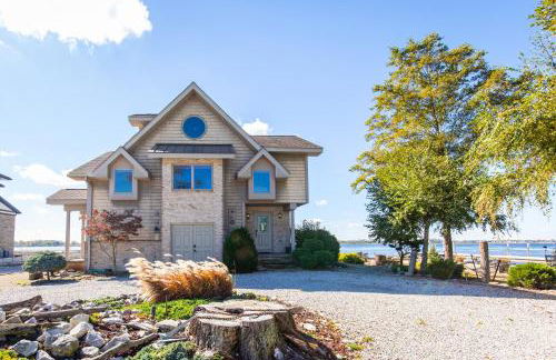 Waterfront Luxury Family Retreat - Foto 37