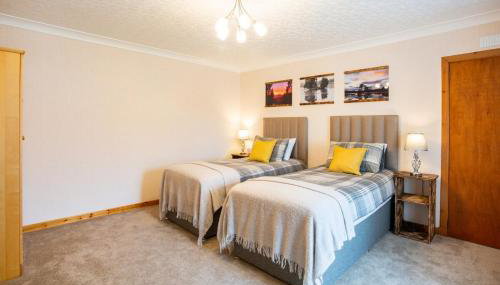 Mike's 3-bedroom Countryside Cottage - Foto 5, wardrobe