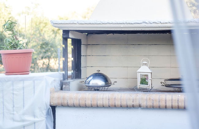 Cozy Family Home Near the Beach - Photo 34