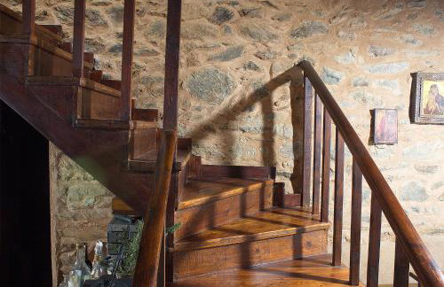 Lithia s Stonehouse. Το πέτρινο στη Λιθιά - Καστοριά - Foto 33