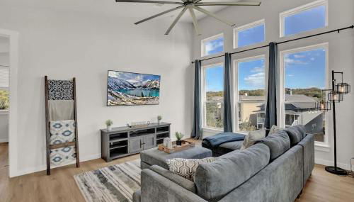 Stunning Lake Home With Pool-beach-gym-boat Access - Foto 5