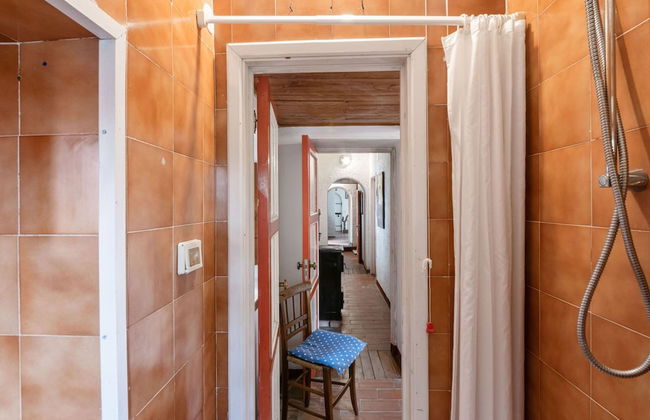 Idyllic Retreat in Tuscany - Photo 14