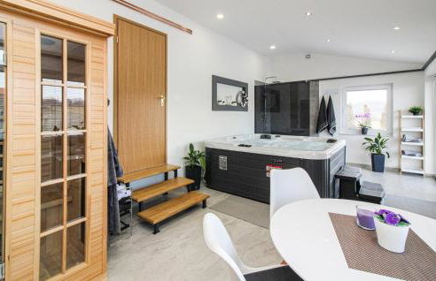 Lovely Home In Novi Marof With Sauna - Foto 42