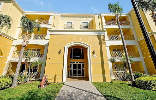 Epic Universe New Beautiful Condo, Vista Cay, Orlando - 3011 - Photo 1