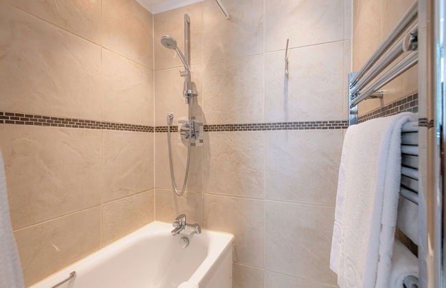 17 Hertford Street - Photo 23