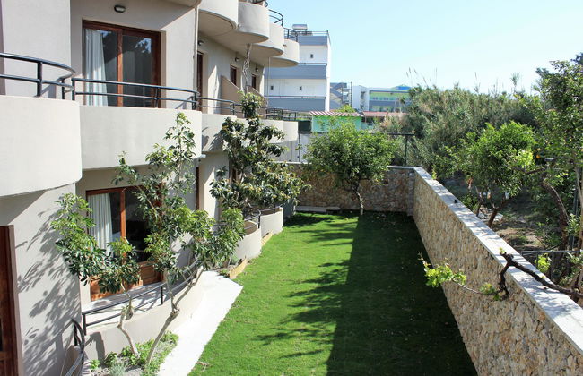 Johnmary Studios - Foto 3